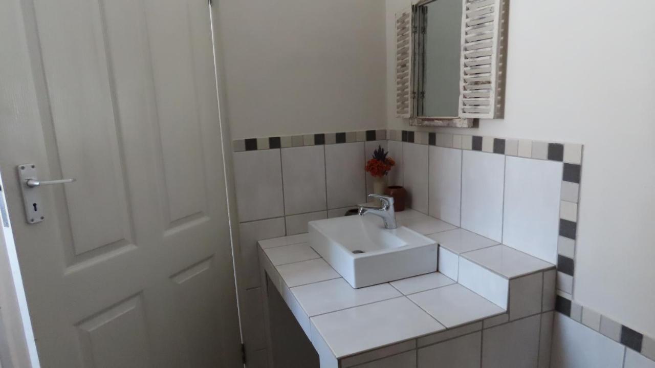 Anchorage Inn Guesthouse Монтегю Экстерьер фото